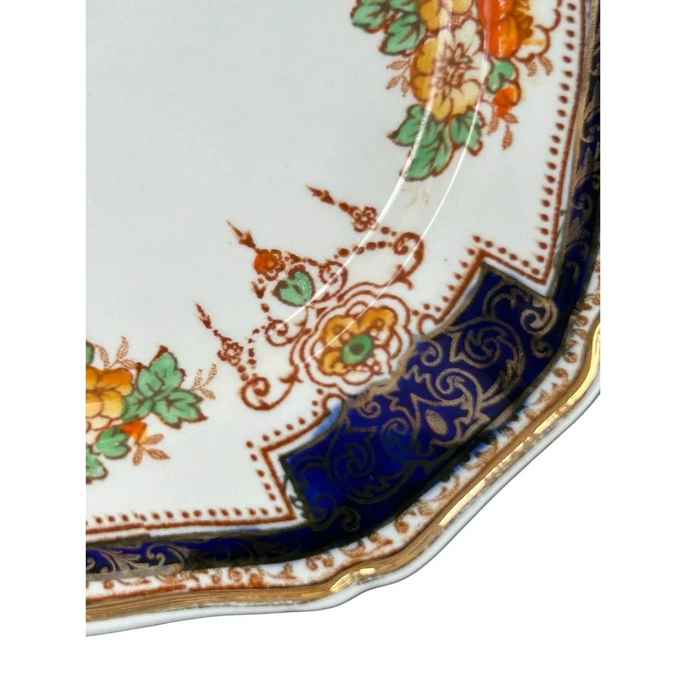 Vtg Royal Victoria  Semi Porcelain Square Bread Plates Set Of 4  England Floral